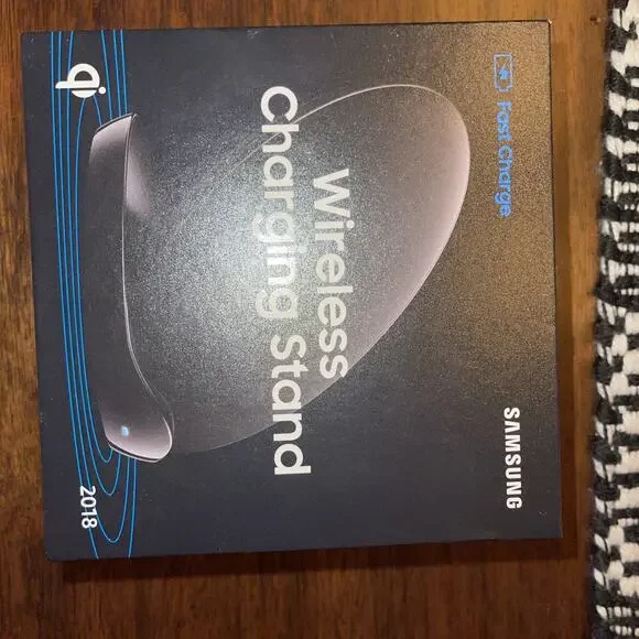 Samsung Fast Charge Wireless Charging Stand EP-N5100 w/ OpenBox Cable & Adapter