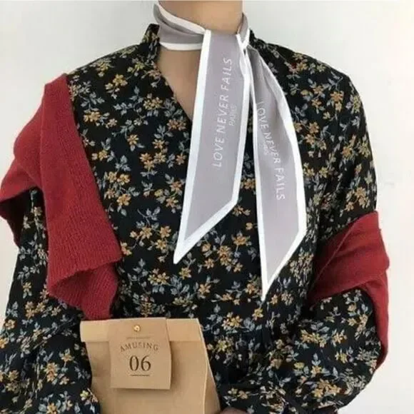 Women's twilly scarf 39×2.5in