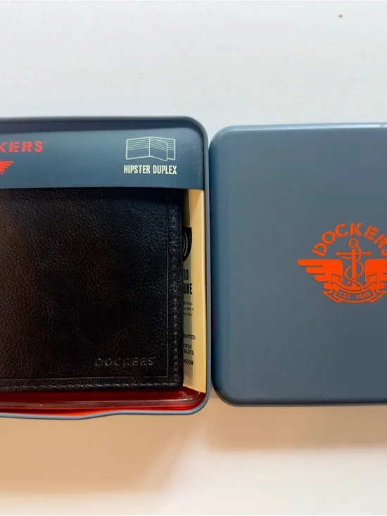 Dockers Black Leather Wallet