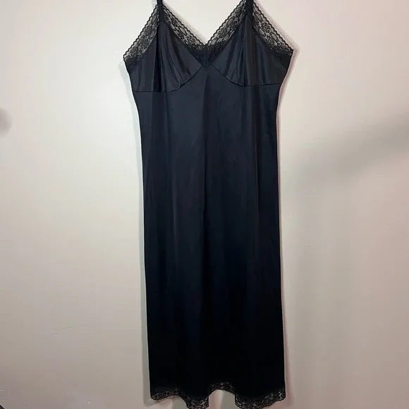 Vintage Vanity Fair Black Long Silky Women’s Lace Slip Dress
