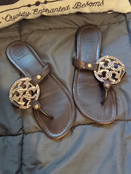 Tory Burch Brown Miller Leather Logo Thong Sandals with Woven Logo Medallions