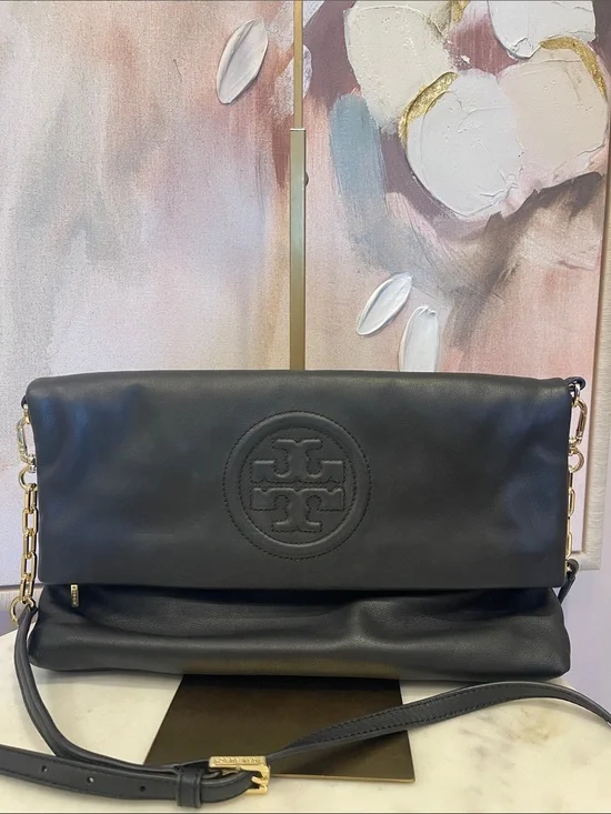 Gorgeous Tory Burch Black Leather Foldover Crossbody with Crossbody