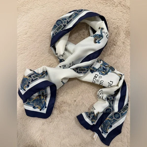 Celtic Renaissance Design Rectangle Scarf in Cream & Blue