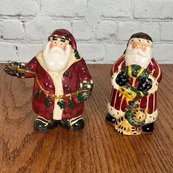 Sakura The Magic of Santa Clause Salt Pepper Shaker Set Ceramic Hand Painted 5”