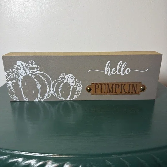 Wooden Hello Pumpkin Free Standing Decorative Sign Plaque Fall Autumn Halloween