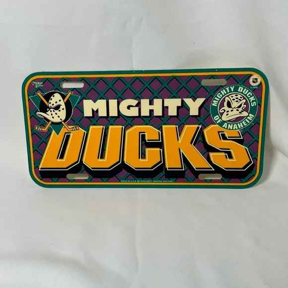 VTG 90s NHL Mighty Ducks of Anaheim graphic collectible License Plate