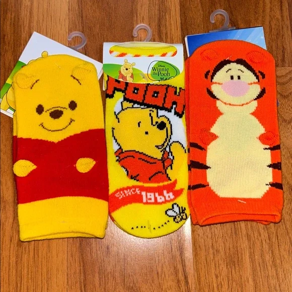 KIDS NWT Disney Sock Bundle Winnie the Pooh Character Socks