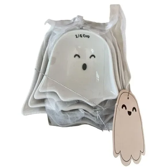 NEW!! 10 Strawberry Street Halloween Ghost Measuring Cup