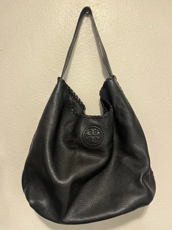 TORY BURCH Marion Whipstitch Hobo Bag Black Pebbled Leather w/ Dust Bag