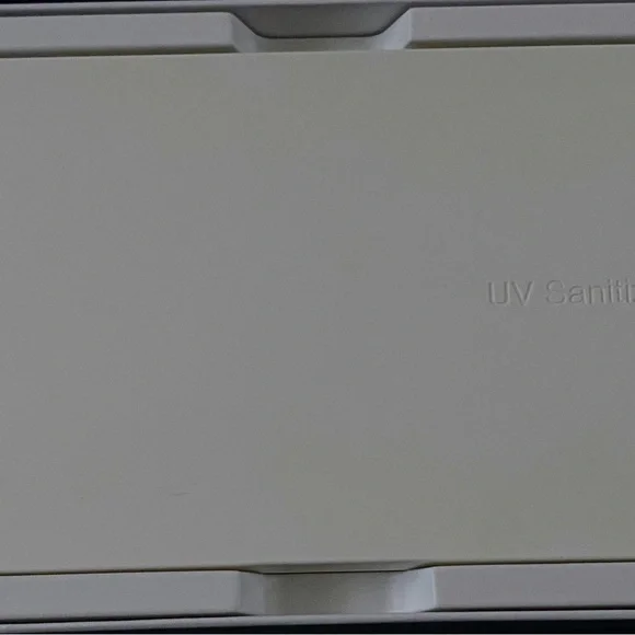 Samsung UV Sanitizer with Wireless Charging