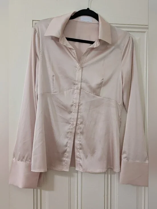 Set: Isalis Light Blush Satin Matching Set (As-is)