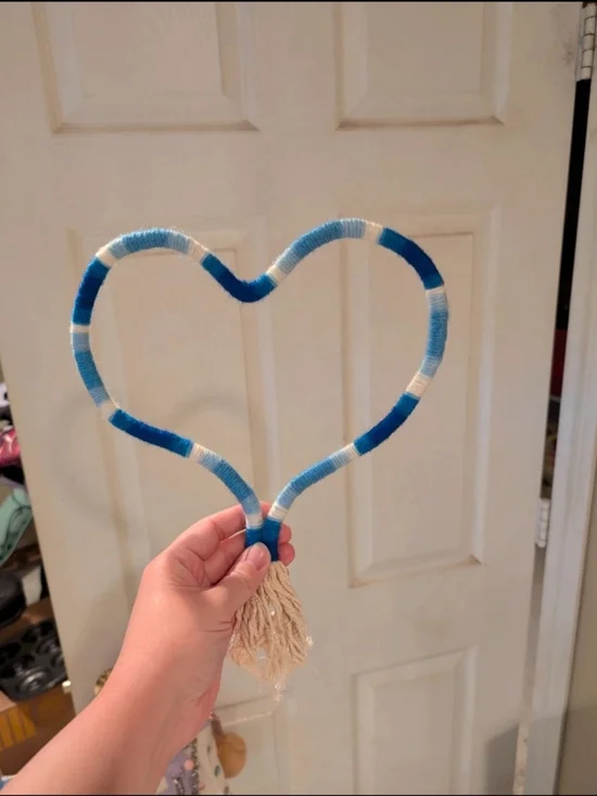 Blue & White Heart-Shaped Yarn Wall Hanging