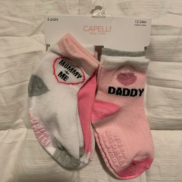Capelli NY infant socks
