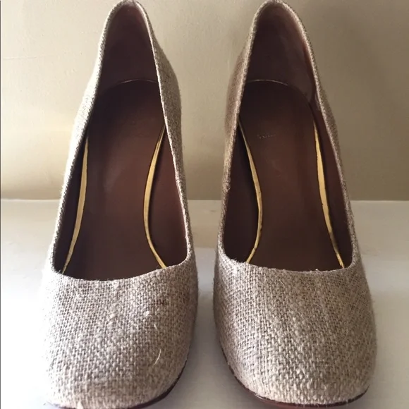 Tory Burch Beige Tweed Pump Heels