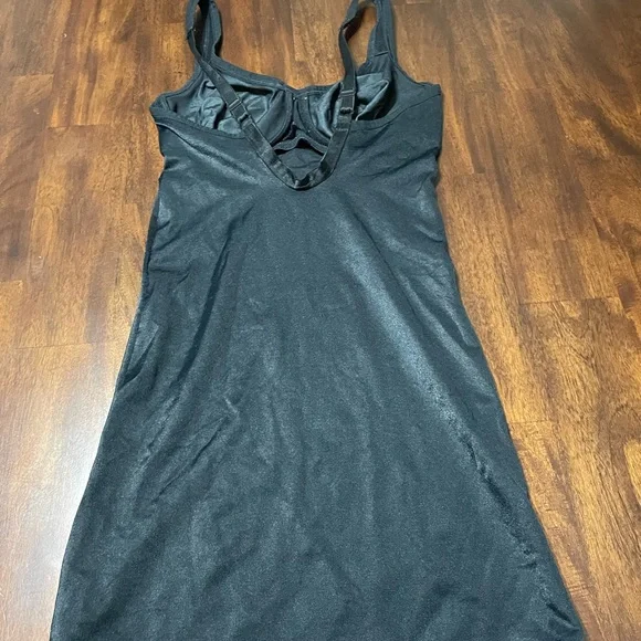 Shapewear size 36 B