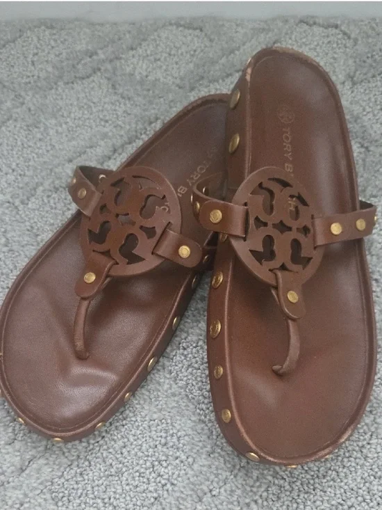 Tory Burch Brown Leather Logo Thong Sandals with Gold Studs