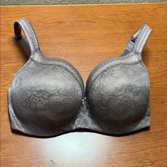Elegant Lace Full-Coverage Bra in Gray