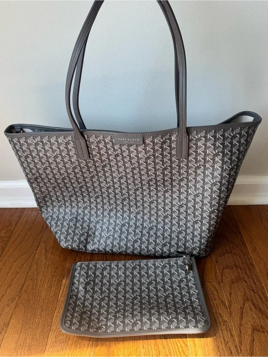 Tory Burch Ever-Ready Zip Gray Logo Tote with Matching Pouch