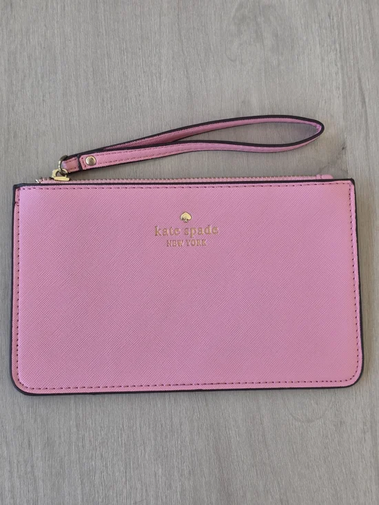 Kate Spade New York Lucy Medium L-Zip Wristlet