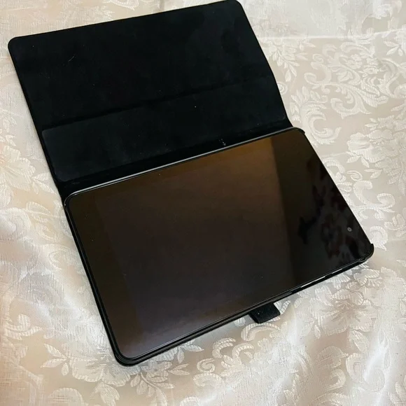 Dell Tablet With Cover Cámara 5.0