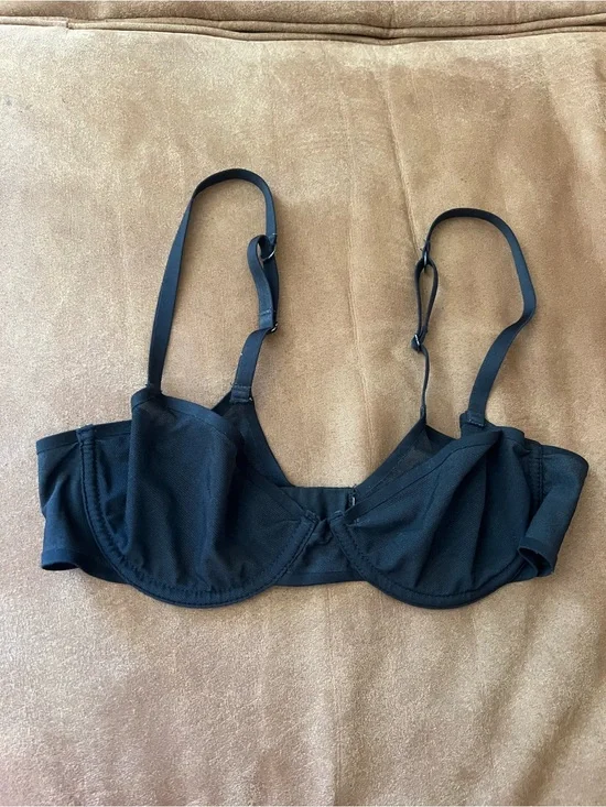aerie Black wired Bra size 34B