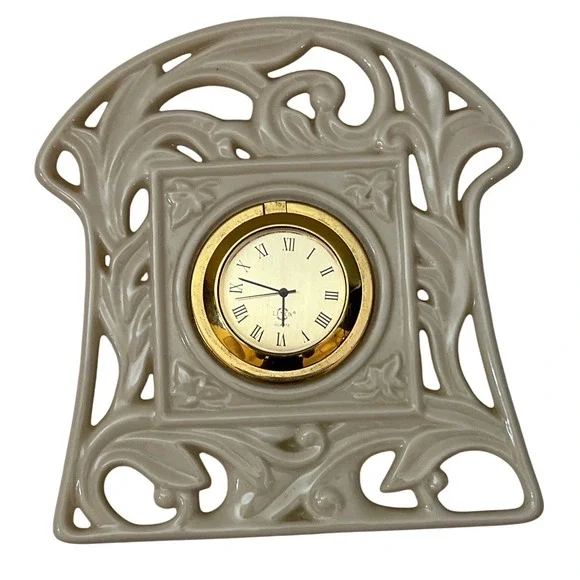 UNTESTED Vintage‎ Lenox Timely Traditions Beige Arched Pierced Clock