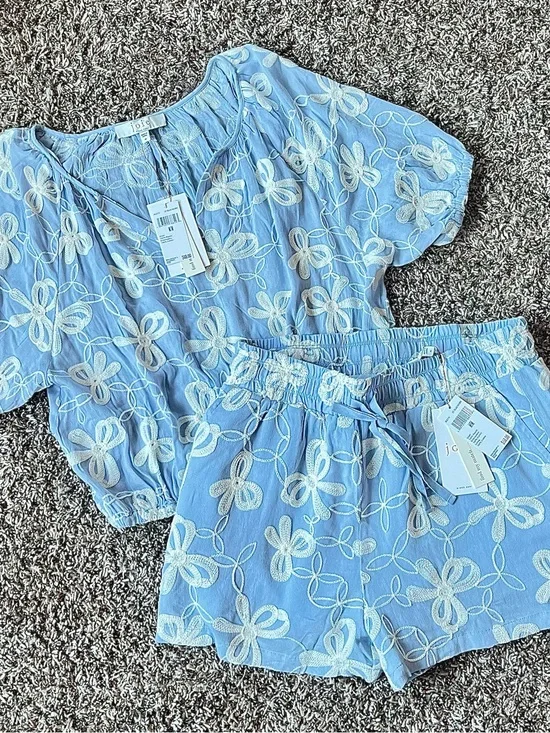 NWT Joie Blue Embroidered Floral Matching Set — Top & Shorts Women’s M