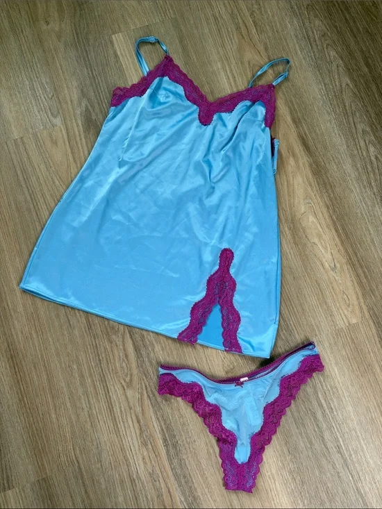 2023 NWT Victoria's Secret Tease Collection Size Small Matching Set