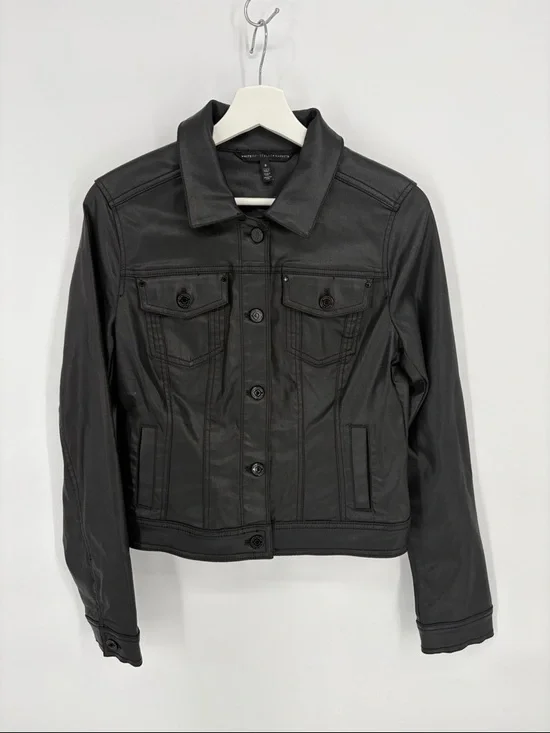 🧇 WHBM black waxed jean Jacket