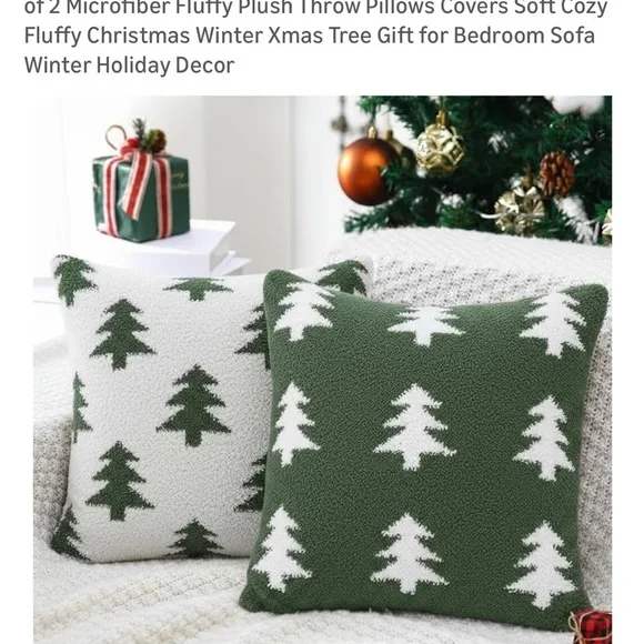 NWT Set of two Christmas Tree Throw Pillow Covers - Green and White  18 X 18