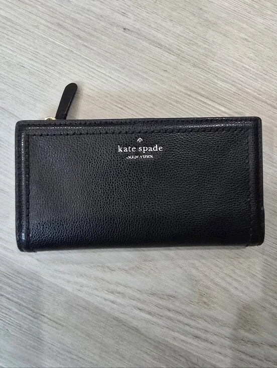 Kate Spade New York Black Pebbled Leather Credit Card ID Window Bifold Wallet