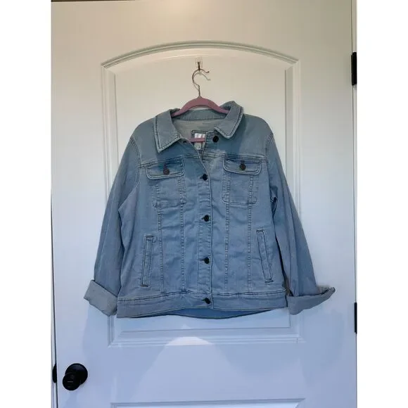 NWT Lauren Conrad LC Denim Jacket Size Large