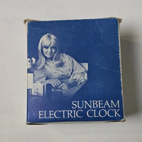 Sunbeam Electric Analog Clock Vintage EB101 Lure Alarm MCM Works Great Shape