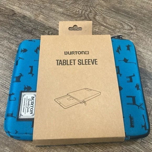 New Burton Tablet Sleeve Case Blue Wallpaper Tribal Animal Print 9.5” x 7.75”