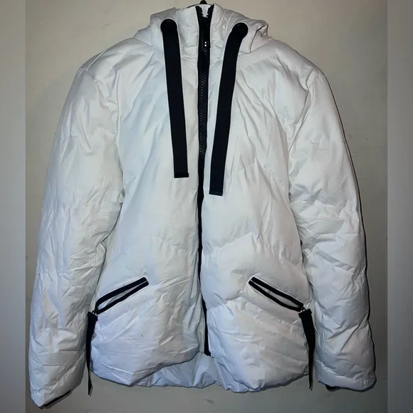 💚 Saint & Sinner White Hooded Puffer‎ Jacket Size Large