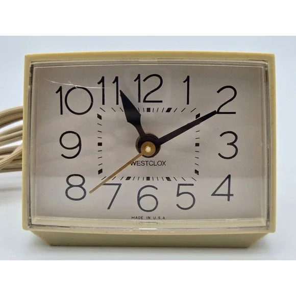 Westclox‎ Bold II Model 22189 Beige Vintage Electric Clock USA Made