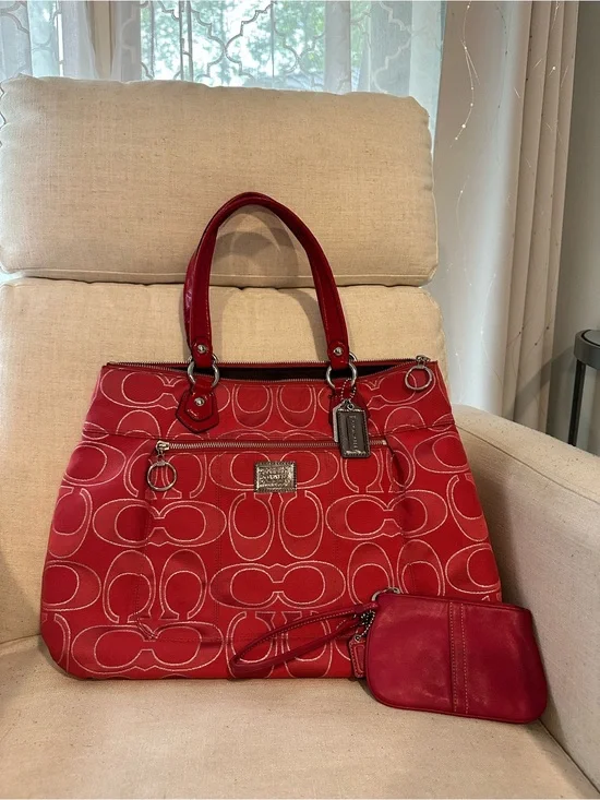 Y2K Vintage Coach Poppy Signature Lurex Glam Tote & Matching Wristlet Set