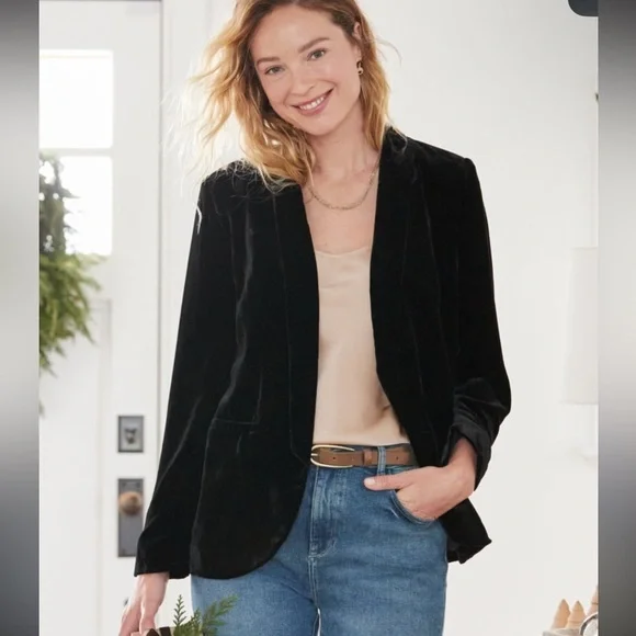 New Garnet Hill Women's Black Velvet Relax fit Blazer sz 14