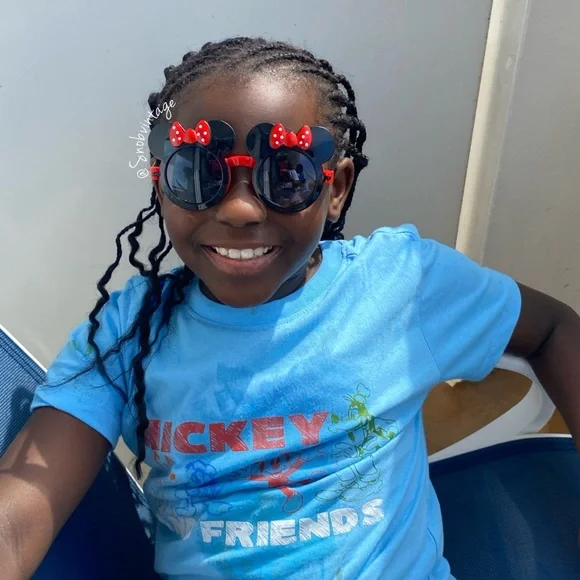 Mickey kid sunglasses * last pair