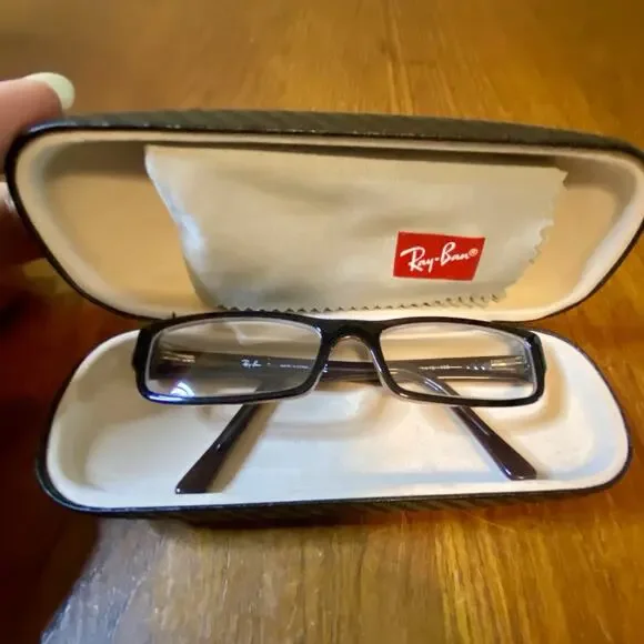 Ray-Ban Eyeglasses Junior Black RB 5246 5091 48016 130 Black Hard Shell Case