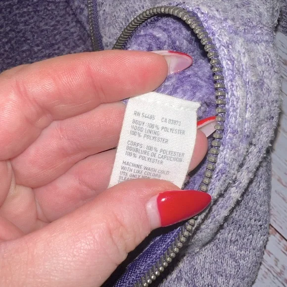 American Eagle’s purple zip jacket