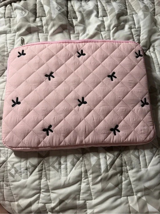 New Pink Quilted Laptop Sleeve with Bow Accents