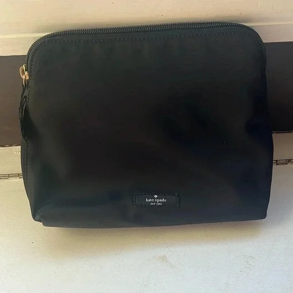 Kate Spade Black Nylon Bon Voyage Jewelry Pouch WLRU1957