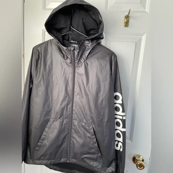 Adidas women’s windbreaker jacket black