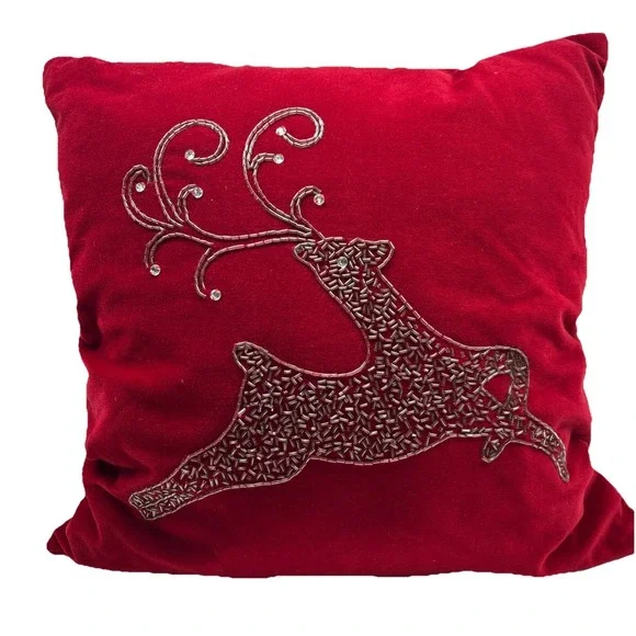 Pier 1 Red Velvet Beaded Reindeer Christmas Throw Pillow Holiday Decor 14