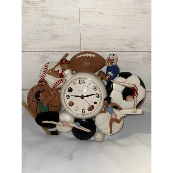 Homco Quartz Sports Wall Clock (Home Interiors & Gifts) (1994)