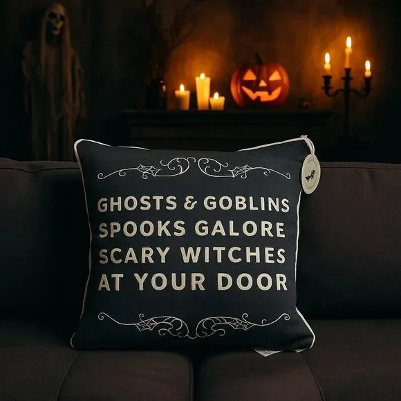 🎃 LUXURY HALLOWEEN THROW PILLOW – NEW W/TAGS 👻