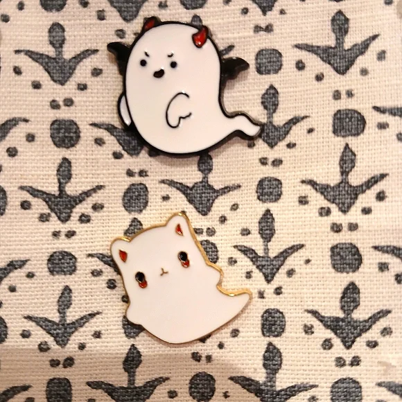 5/$25 NWOT Ghost Enamel Pins