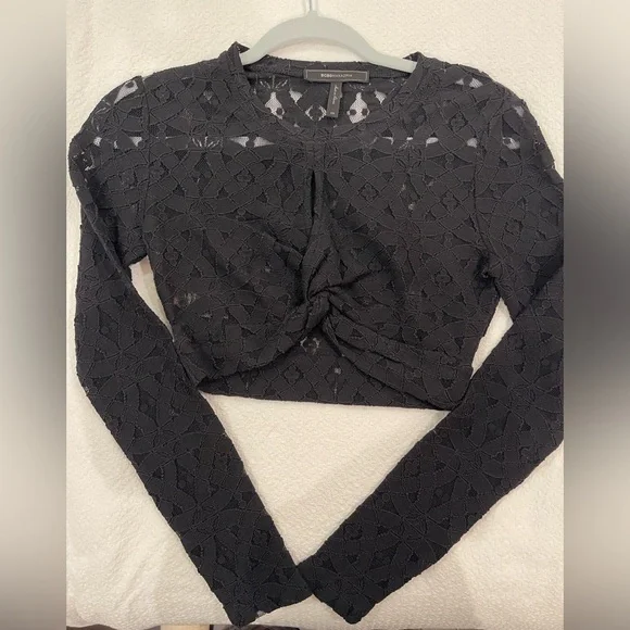 BCBG‎ long sleeve crop top lace XS