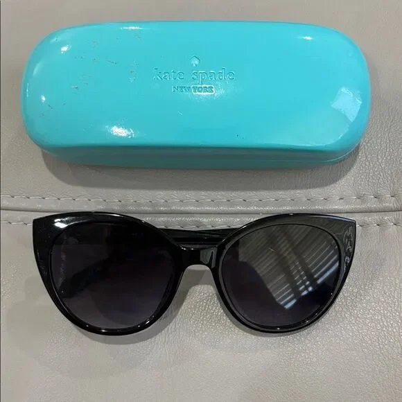 Kate Spade New York Samantha/S 8079O Black Cat Eye Sunglasses.